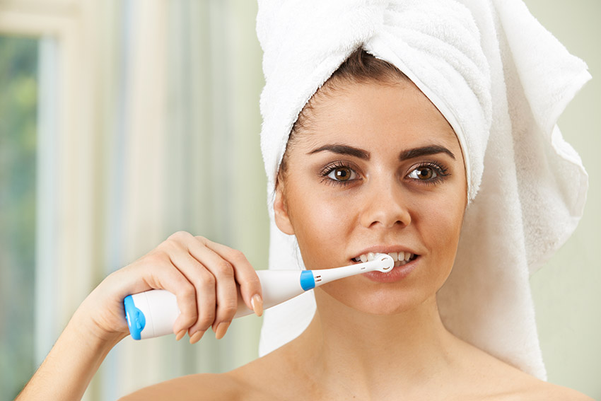 7 Signs It's Time For A New Toothbrush